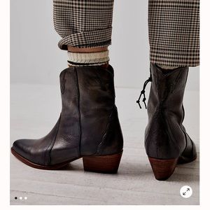 Free People New Frontier Western Boot. Color: Carbon